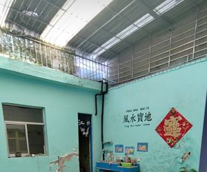 自家房子出租 汉街诸葛亮广场北三层出租