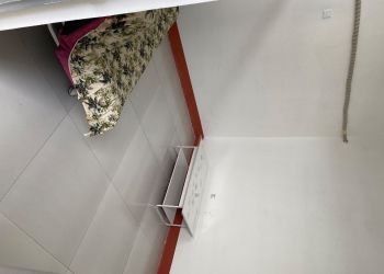 水浒套村平房小院一室一厅一厨一卫合租出租