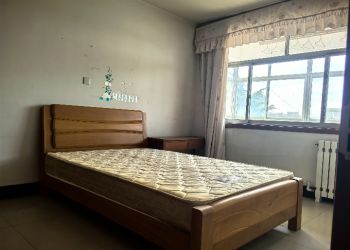 三联家电院内楼房出租
