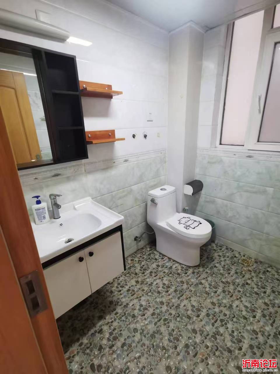 mmexport1742199343569.jpg