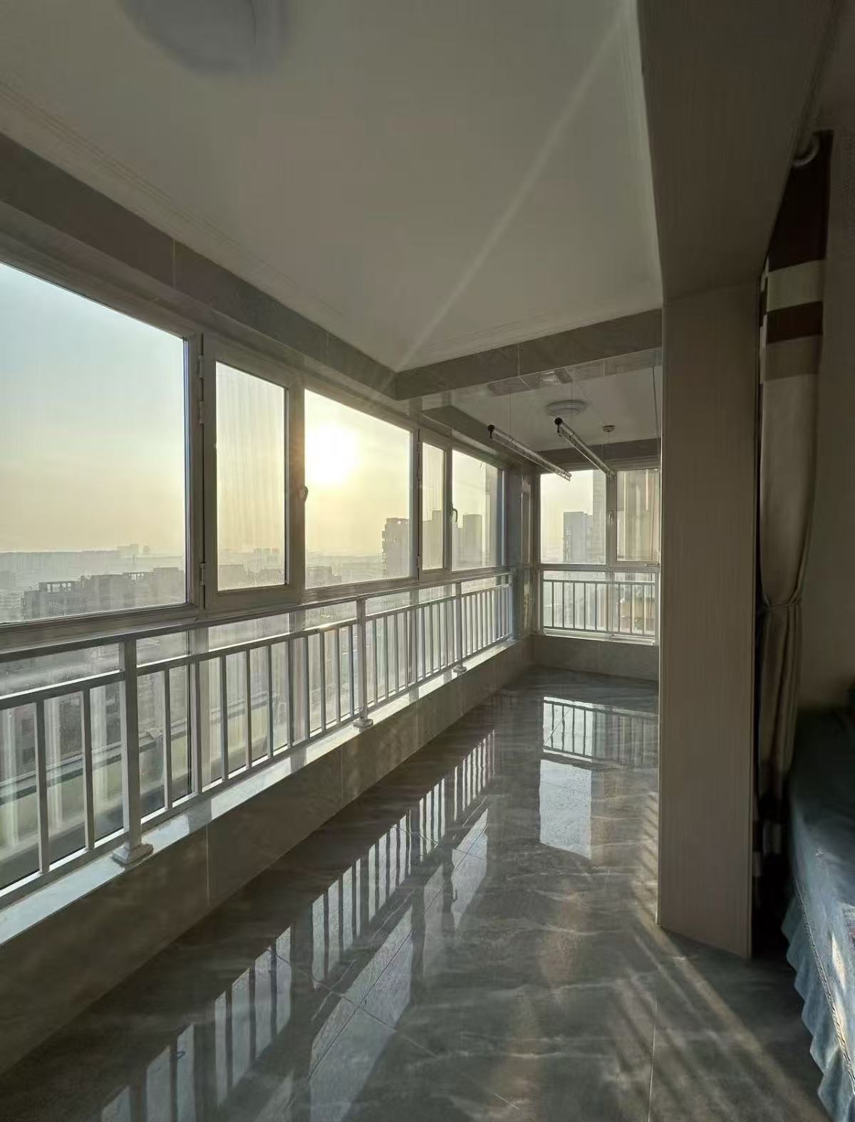阳台1.jpg