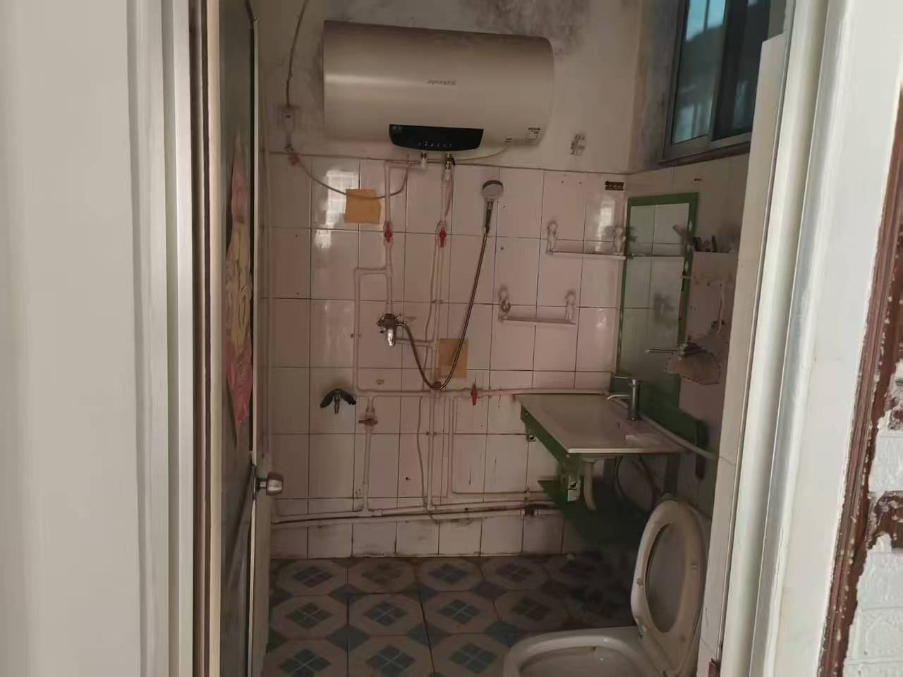 微信图片_20260801200146_126_40.jpg