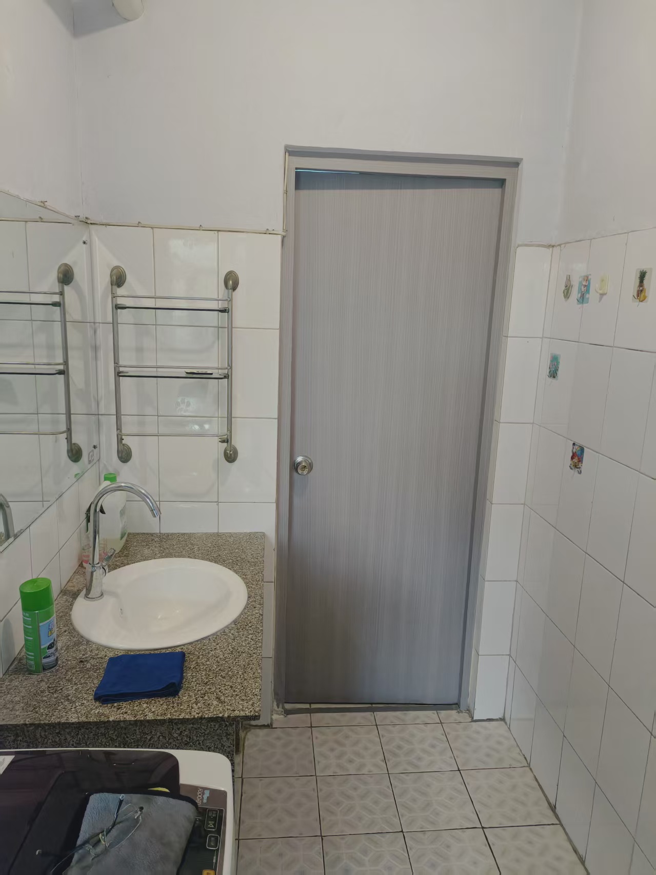 mmexport1789873120748.jpg